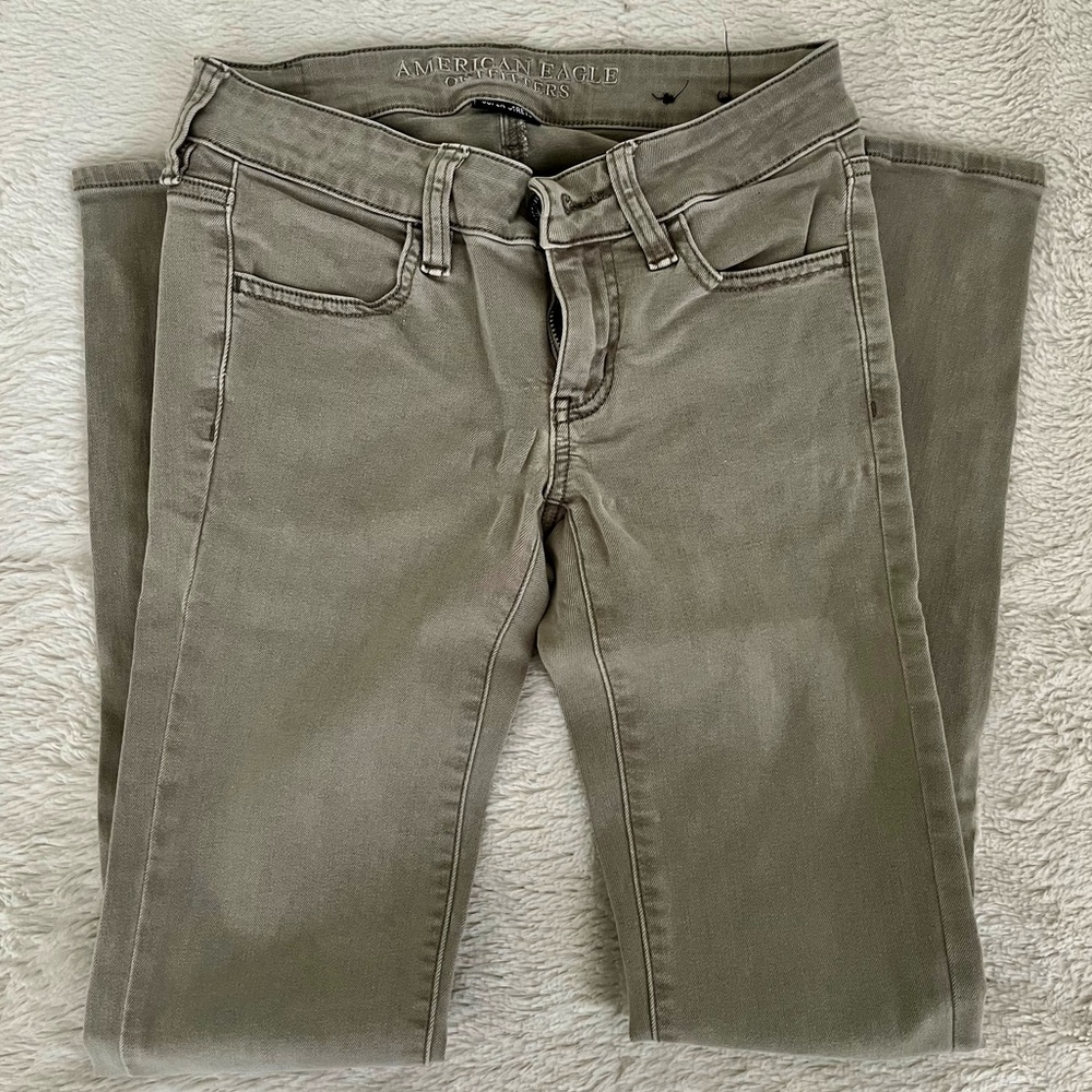 AMERICAN EAGLE SUPER LOW JEGGING SIZE 00